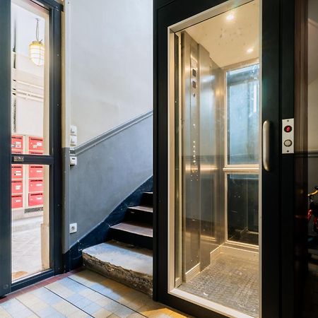 Stunning 1 Bedroom Apartment In Parigi Esterno foto